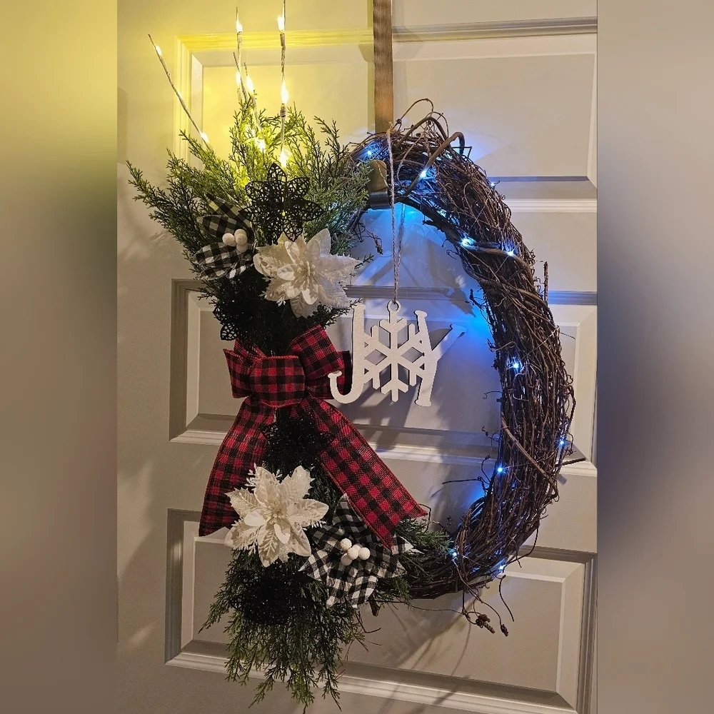 Handmade Farmhouse-style Oval Buffalo Plaid Holiday Wreath. 1 Of A Kind